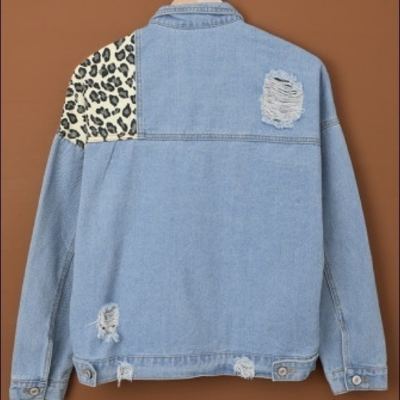 Leopard Patchwork Denim Jacket Distressed Jean Shacket Lightweight Trendy NWT - Picture 6 of 7